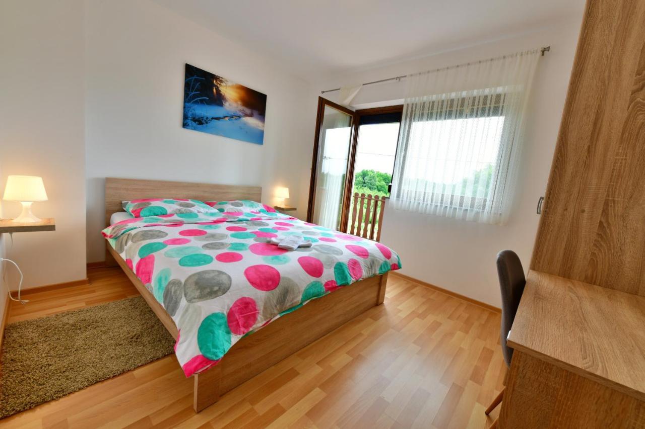 Apartman Mate Rakovica Extérieur photo
