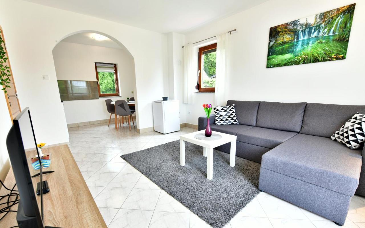 Apartman Mate Rakovica Extérieur photo