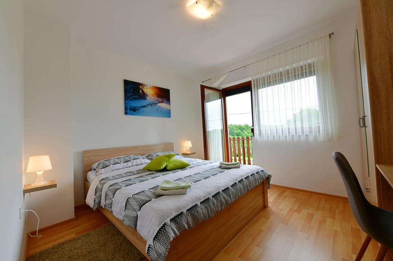 Apartman Mate Rakovica Extérieur photo