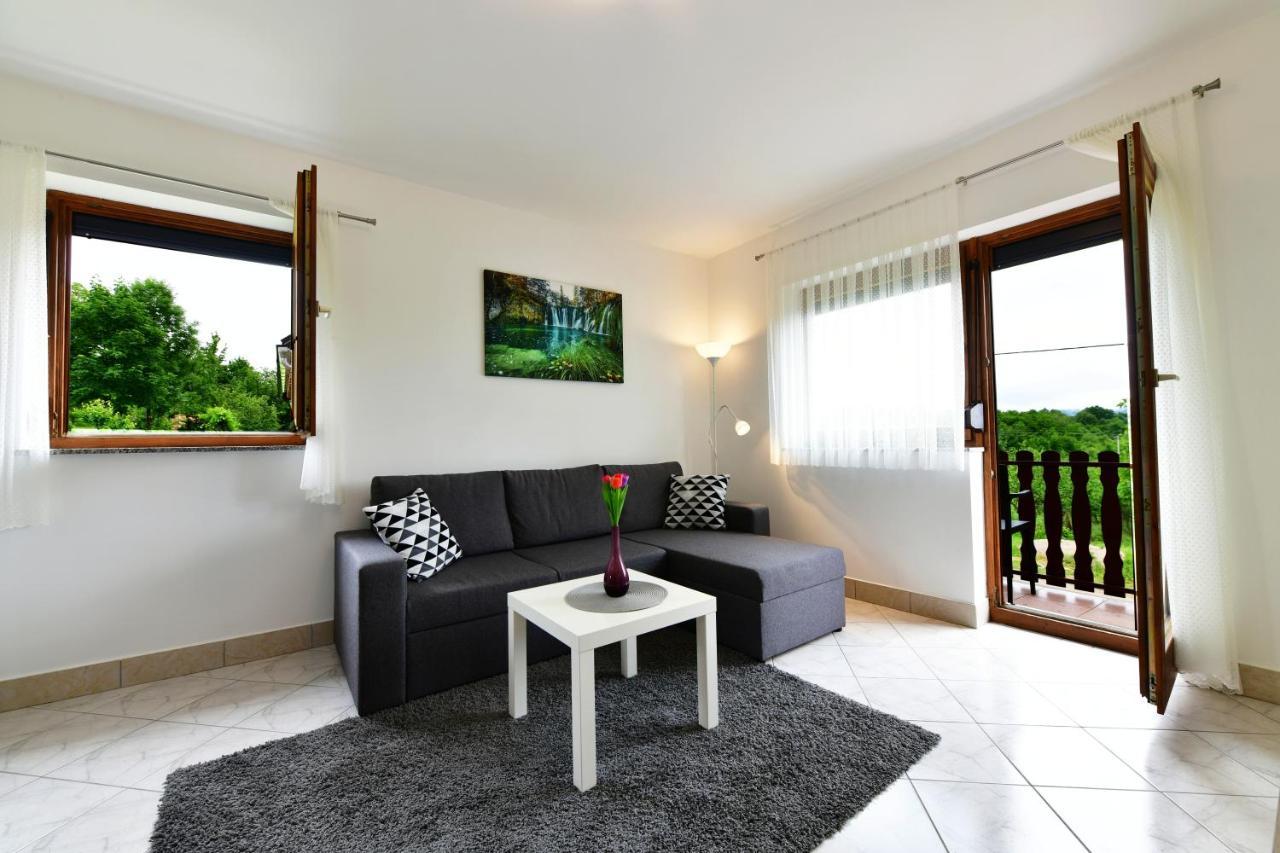 Apartman Mate Rakovica Extérieur photo